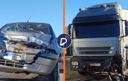 Motorista de carro morreu.