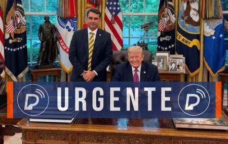 Encontro entre Fl&aacute;vio Bolsonaro e Donald Trump na Casa Branca.