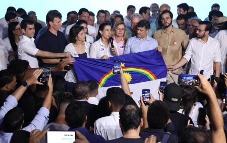 Governadora Raquel Lyra em evento da Federa&ccedil;&atilde;o Uni&atilde;o PP.