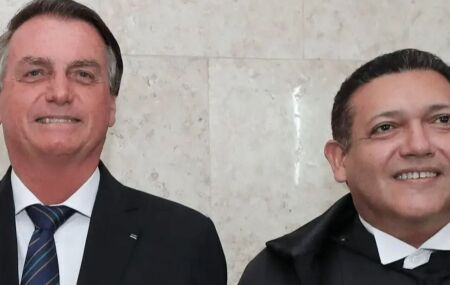 Jair Bolsonaro e Nunes Marques.