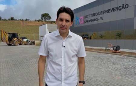 Ministro Silvio Costa Filho. 