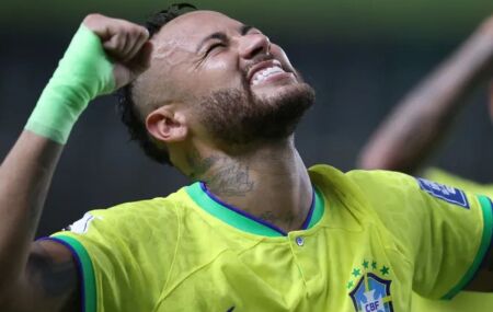 Neymar deve estrear na Copa do Mundo na segunda ou terceira rodada.