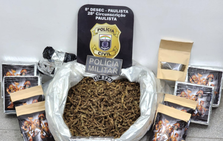 Pol&iacute;cia Civil realiza opera&ccedil;&atilde;o em paulista e prende 3 pessoas