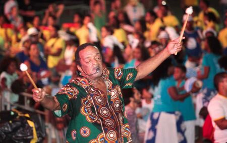 Nana Vasconcelos no Carnaval do Recife 