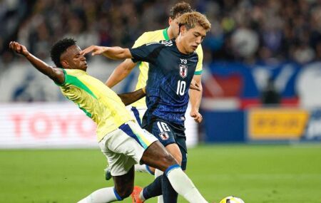 Jogo entre Brasil e Jap&atilde;o.