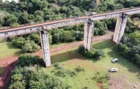 Governo federal estuda demolir Ponte do Esqueleto, em Limeira, ap&oacute;s morte de jovem em salto