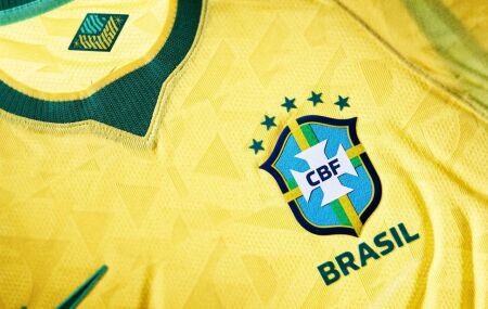 Camisa n&ordm; 1 da Sele&ccedil;&atilde;o Brasileira.