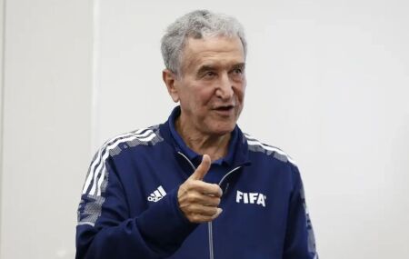 Carlos Alberto Parreira.