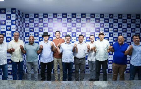 Eduardo da Fonte recebe apoio de vereadores em Ipojuca.