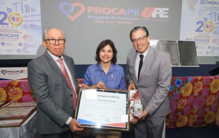 Priscila Krause realiza entrega no Procape.