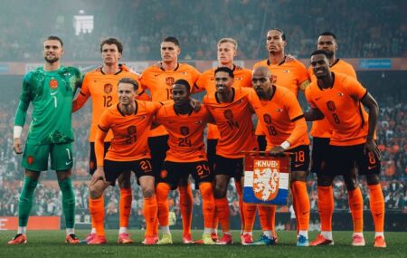 Sele&ccedil;&atilde;o Holandesa vai para o &uacute;ltimo teste antes da Copa.