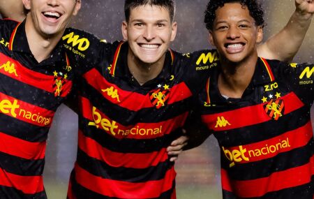 Z&eacute; Lucas est&aacute; fora da pr&oacute;xima partida contra o Athletic-MG.