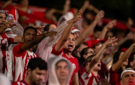 Torcida do N&aacute;utico.