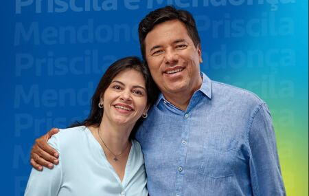 Mendon&ccedil;a Filho e Priscila Krause 