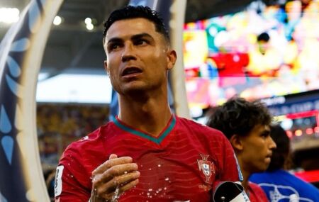 Cristiano Ronaldo deve ser a capa do EA FC27.