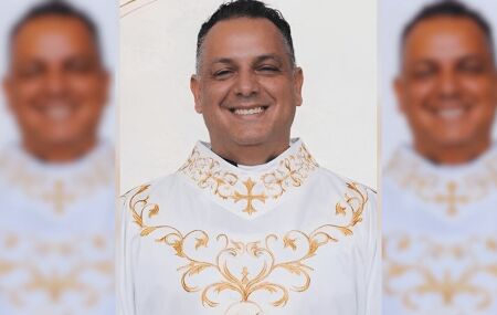 Padre &eacute; nomeado para realizar exorcismos em 20 cidades brasileiras; saiba quais