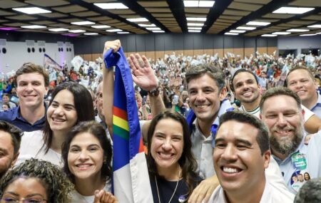 Pesquisa M&uacute;ltipla: Raquel Lyra atinge marca de aprova&ccedil;&atilde;o de 64% em seu governo