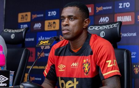"Parece que est&aacute; virando clich&ecirc;": Capit&atilde;o do Sport desabafa ap&oacute;s novo empate na Ilha do Retiro