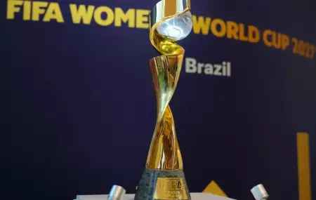 Trof&eacute;u Copa do Mundo Feminina