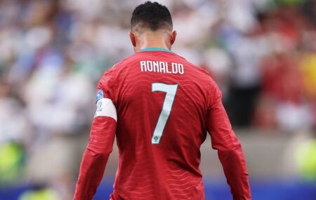 Cristiano Ronaldo pode se aposentar da Sele&ccedil;&atilde;o Portuguesa ap&oacute;s Copa do Mundo.