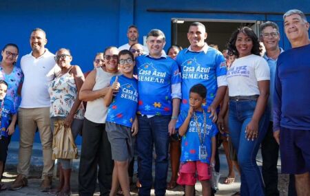 Eduardo da Fonte visita Casa Azul no Recife.