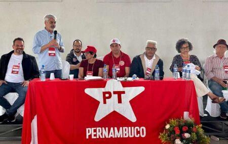 Encontro do PT Pernambuco.