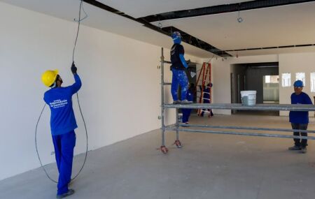 Obras em hospital de Garanhuns.