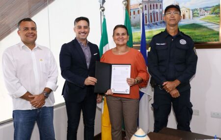 Prefeita Elcione convoca guardas municipais para curso de forma&ccedil;&atilde;o.