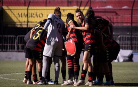 Sport feminino entra em campo no s&aacute;bado, 1&ordm; de agosto.
