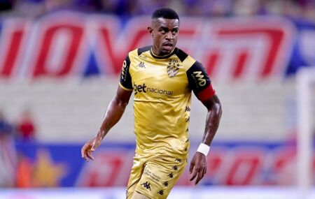Benevenuto &eacute; o capit&atilde;o do Sport na temporada.