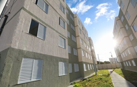 Habitacional Encanta Mo&ccedil;a 