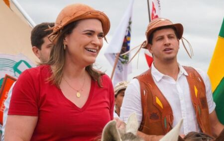 Mar&iacute;lia Arraes e Joao Campos 