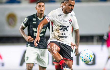 EC Vit&oacute;ria