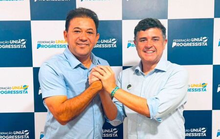 Prefeito de Araripina, Evil&aacute;sio Mateus e o deputado federal Eduardo da Fonte.