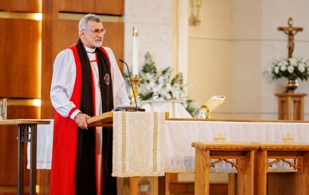 Bispo Miguel Uchoa.