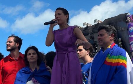 "Cobraram de mim como nunca cobraram a um homem": Raquel Lyra sobre ser a primeira governadora de PE