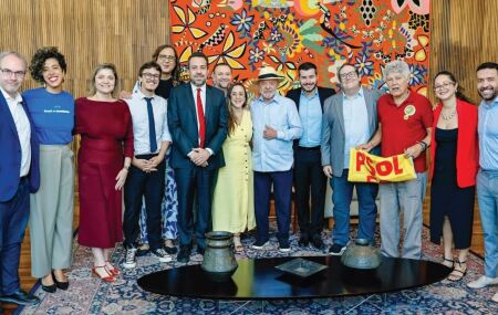 Federa&ccedil;&atilde;o PSOL-Rede oficializa apoio &agrave; reelei&ccedil;&atilde;o de Lula &agrave; Presid&ecirc;ncia da Rep&uacute;blica