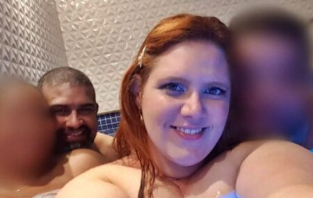 Sex&oacute;loga abandona igreja evang&eacute;lica e funda a maior comunidade de swing do Brasil