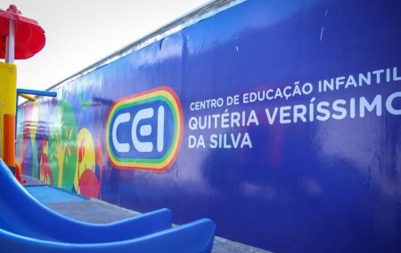 Governo de Pernambuco inaugura creche em &Aacute;guas Belas e amplia oferta de vagas no Agreste 