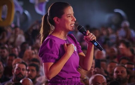 Raquel Lyra: 'precisou chegar uma mulher no governo para que n&atilde;o roubassem o dinheiro do povo pernambucano'