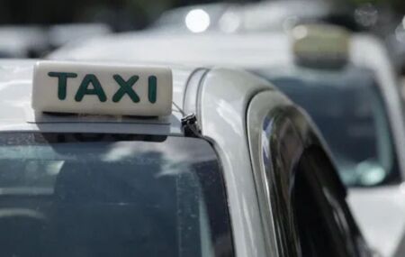 Taxistas e motoristas de app poder&atilde;o financiar ve&iacute;culos de at&eacute; R$ 200 mil com novo teto de cr&eacute;dito