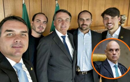Bolsonaro e seus filhos. 