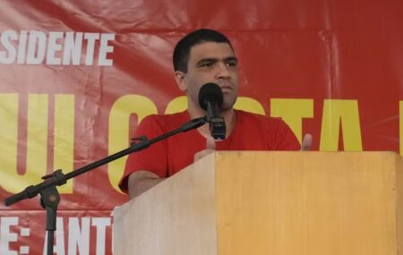 Victor Assis, candidato ao governo de Pernambuco. 