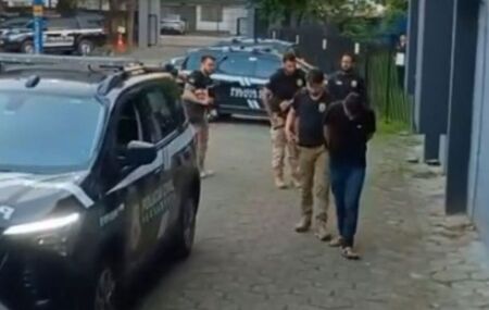 Opera&ccedil;&atilde;o Revocatio. 