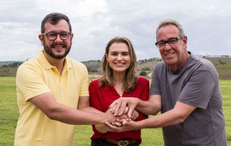 Gabriel Porto, Mar&iacute;lia Arraes e &Aacute;lvaro Porto.