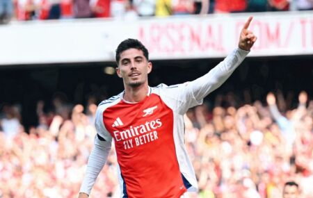 Arsenal &eacute; o atual campe&atilde;o da Premier League.