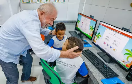 Lula em visita a escola 