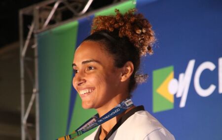 Ivana Santos &eacute; atleta profissional de Taekwondo. 