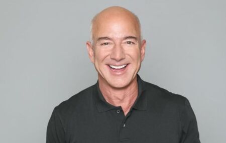 Jeff Bezos pode se tornar acionista do Liverpool.