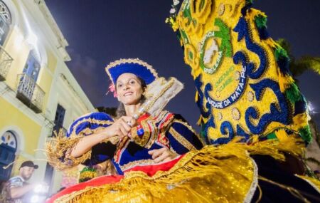 Olinda celebra Dia do Maracatu com desfile de na&ccedil;&otilde;es pelo S&iacute;tio Hist&oacute;rico neste s&aacute;bado (1&ordm;)